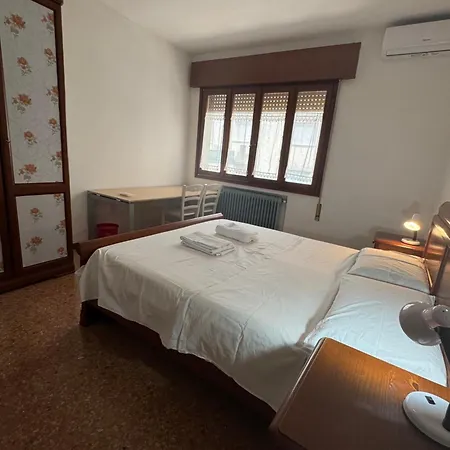 Venice Leisure Apartmán *